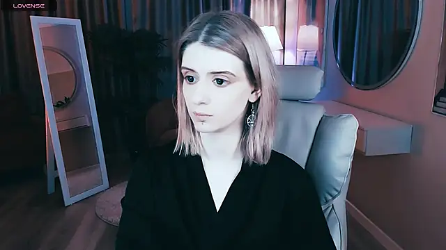 Noah ElmerX online show from March 16, 2025, 4:12 pm