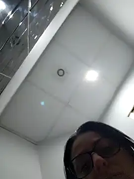 bruneta sexy23 online show from January 29, 2025, 9:33 am