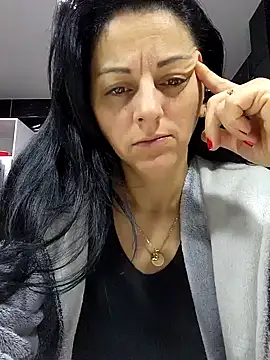 bruneta sexy23 online show from February 5, 2025, 6:59 pm