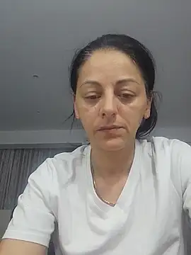 bruneta sexy23 online show from May 24, 2026, 8:25 pm