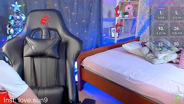 Snapshot of Michel_Momsen chatting on December 19, 2024, 12:34 pm Michel Momsen online show from December 19, 2024, 12:34 pm