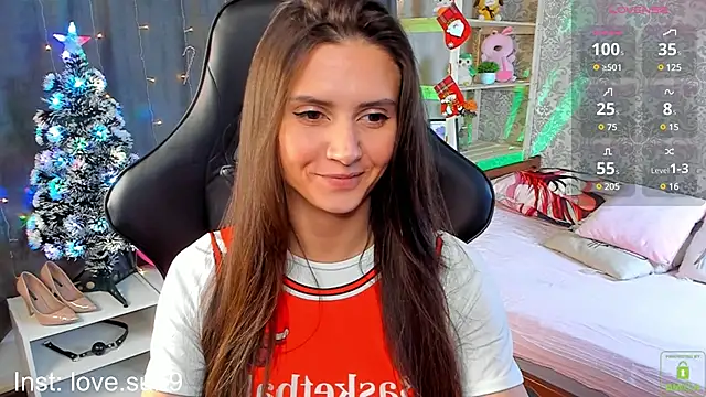 Snapshot of Michel_Momsen chatting on December 20, 2024, 12:27 pm Michel Momsen online show from December 20, 2024, 12:27 pm