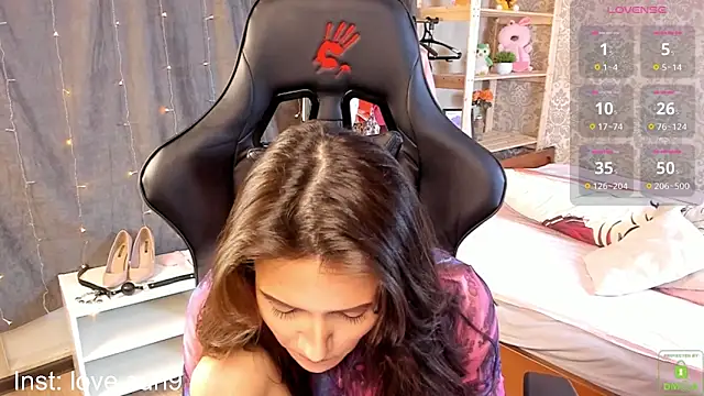 Snapshot of Michel_Momsen chatting on March 10, 2025, 12:04 pm Michel Momsen online show from March 10, 2025, 12:04 pm