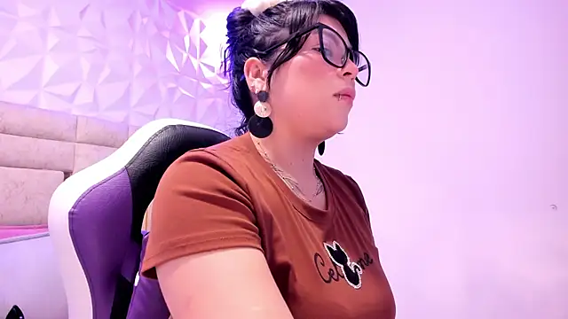 PauletteJ online show from March 20, 2026, 11:37 am