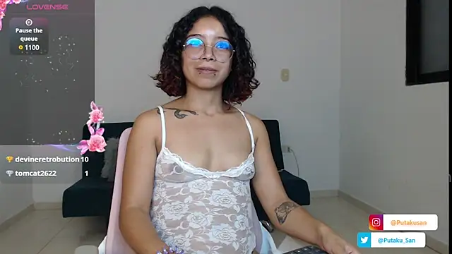 Snapshot of Putaku_San chatting on February 8, 2025, 1:43 am Putaku San online show from February 8, 2025, 1:43 am