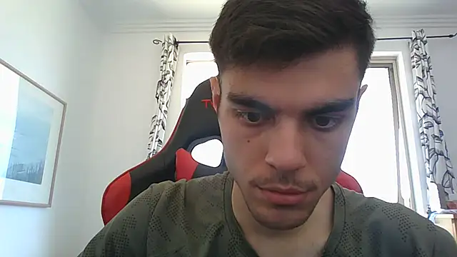 Omarnede online show from November 12, 2025, 4:35 am