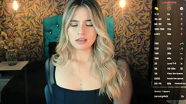 KiaraCarter online show from January 11, 2025, 11:02 pm