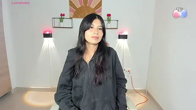 emily villamil online show from March 27, 2026, 9:14 pm