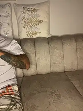 AgathaGeorgiou online show from October 22, 2025, 10:53 pm