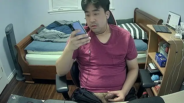 Koreanboy171 online show from March 2, 2026, 4:14 am