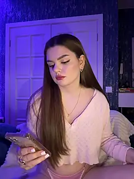 Snapshot of Elizabeth_Hottie_ chatting on March 15, 2025, 10:33 pm Elizabeth Hottie  online show from March 15, 2025, 10:33 pm