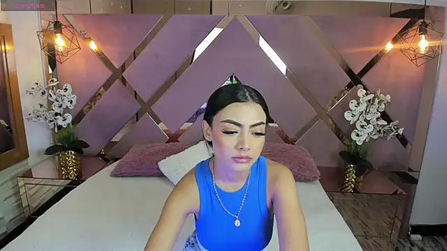 SHANONCLARK online show from March 3, 2025, 7:06 pm