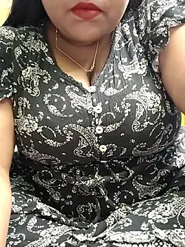 flamingoss online show from March 10, 2026, 6:46 pm