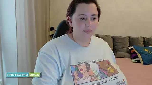 MargoCurves online show from January 25, 2025, 11:44 am