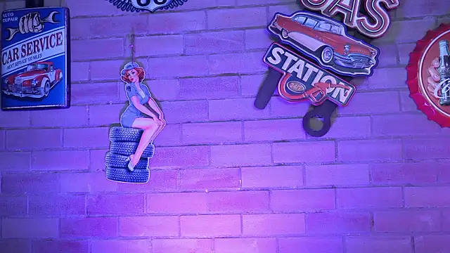 miss canndy online show from March 21, 2026, 6:11 pm