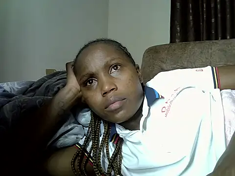 AurelAda online show from February 6, 2026, 11:30 pm