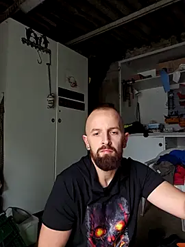 jayjaypenis online show from October 9, 2025, 8:12 am