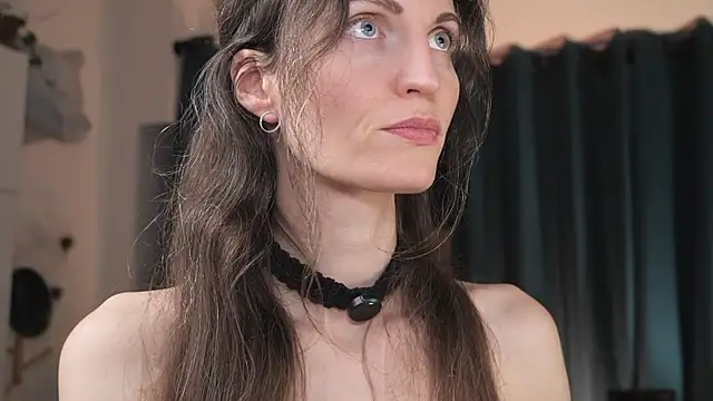 yulladao online show from February 28, 2026, 4:19 pm