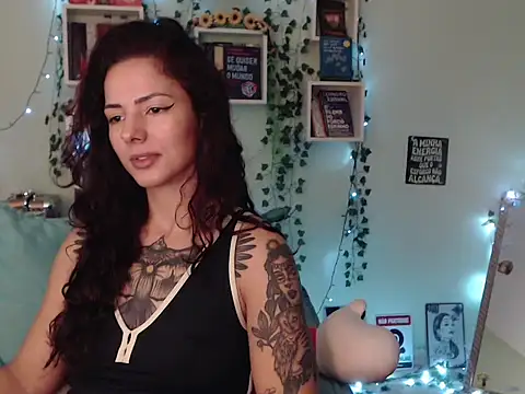 BeellyDance online show from September 8, 2025, 9:36 pm