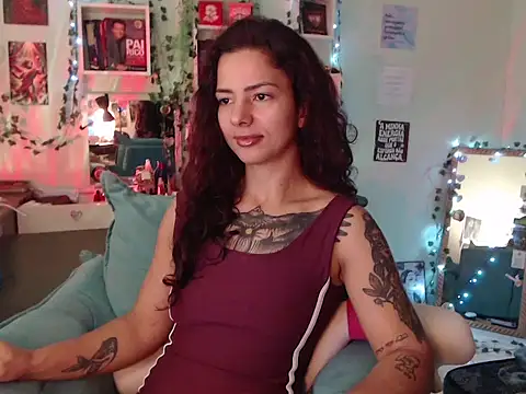 BeellyDance online show from October 4, 2025, 10:35 am