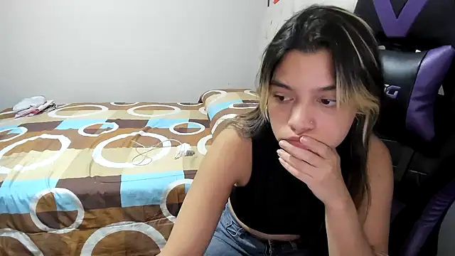 LuisaReyes 2911 online show from March 9, 2026, 1:09 am