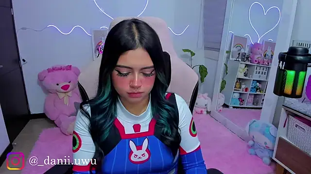 CuteDani  online show from February 28, 2026, 3:29 am