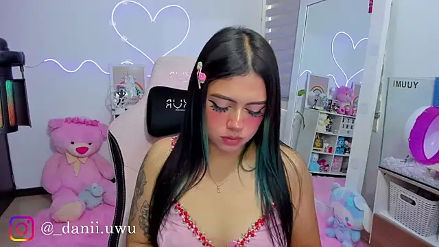 CuteDani  online show from March 10, 2026, 2:55 pm