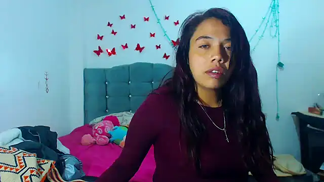 AmaraRoberts420 online show from January 16, 2025, 12:23 am