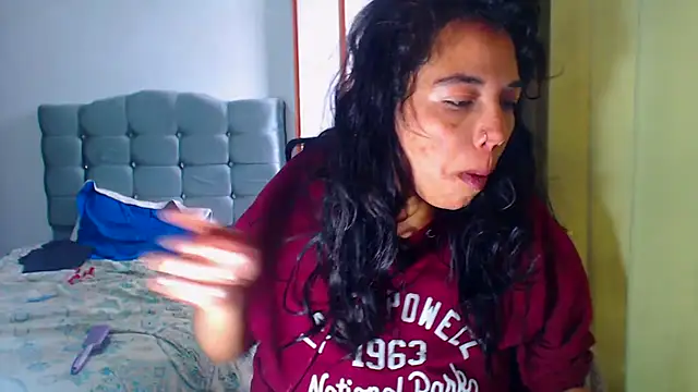 AmaraRoberts420 online show from January 11, 2026, 5:18 pm