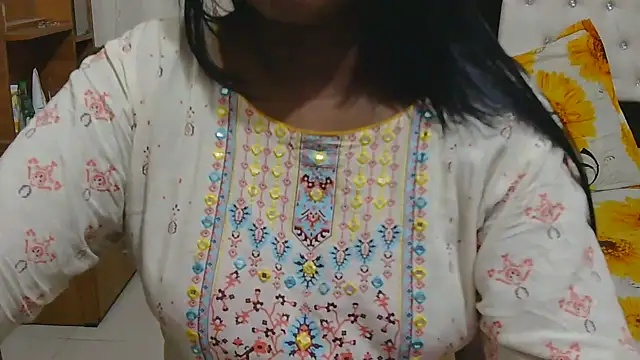 esita 1212 online show from October 22, 2025, 3:23 pm