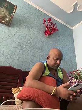 Dick 6inches online show from March 21, 2026, 7:24 am