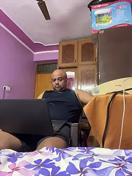 Dick 6inches online show from June 9, 2026, 4:18 pm