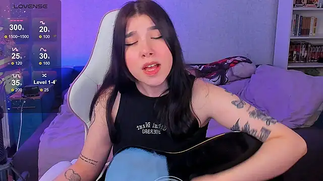 kellyharris online show from December 21, 2024, 5:18 pm