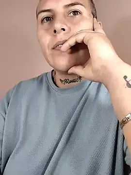 Yessi rousse online show from December 3, 2024, 5:01 pm