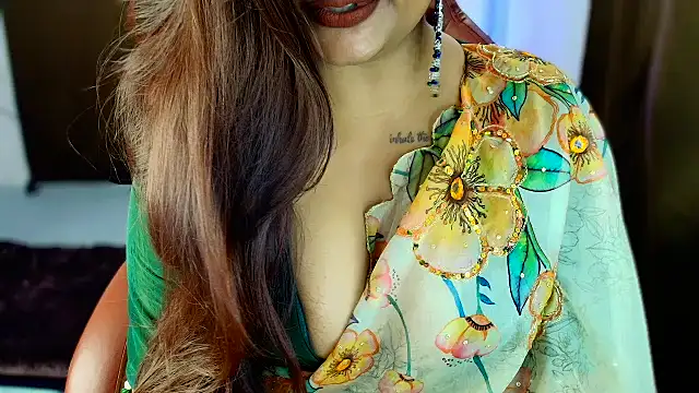 shanayaaa 1 online show from October 21, 2025, 7:03 pm