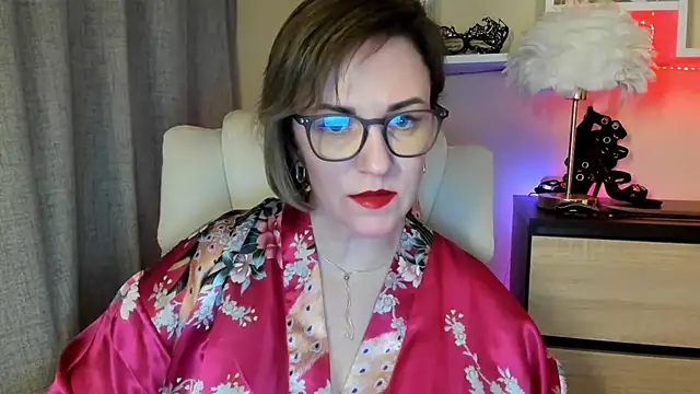 feliziaDesire online show from November 17, 2025, 8:25 pm