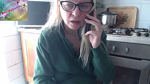 martachatte online show from November 14, 2025, 9:19 am