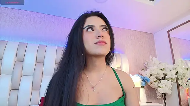 Rebeca jones online show from March 15, 2025, 12:13 pm