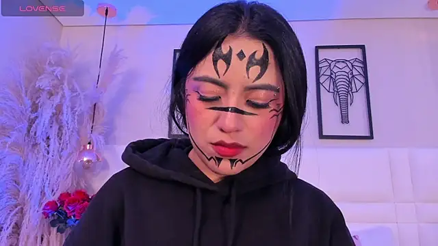 Rebeca jones online show from October 23, 2025, 1:10 pm