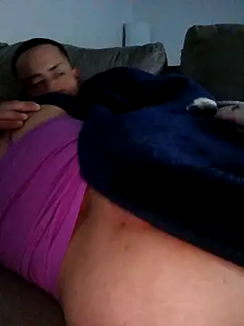 Snapshot of hungpenis210 chatting on March 15, 2026, 8:20 am hungpenis210 online show from March 15, 2026, 8:20 am