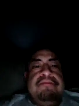 Snapshot of hungpenis210 chatting on March 29, 2026, 7:19 am hungpenis210 online show from March 29, 2026, 7:19 am