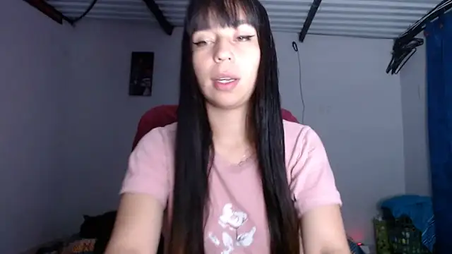 Snapshot of xx_nath_xx chatting on February 5, 2026, 2:05 am xx nath xx online show from February 5, 2026, 2:05 am