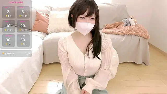 Ran happy online show from November 10, 2025, 1:37 am