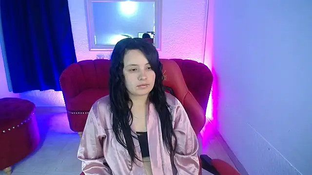 nathaly low1 online show from June 9, 2026, 12:06 pm