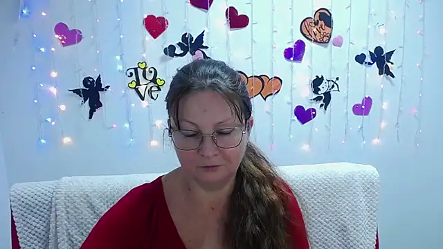 VanessaHotts online show from January 30, 2025, 12:06 pm