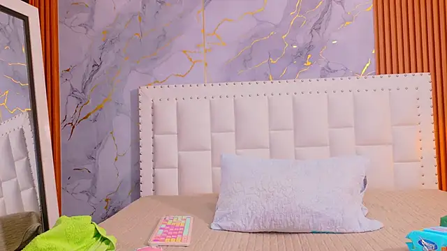 naughty ebonyy online show from November 11, 2025, 2:55 am