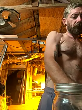 Snapshot of mandjpuff2 chatting on September 10, 2025, 9:48 pm mandjpuff2 online show from September 10, 2025, 9:48 pm