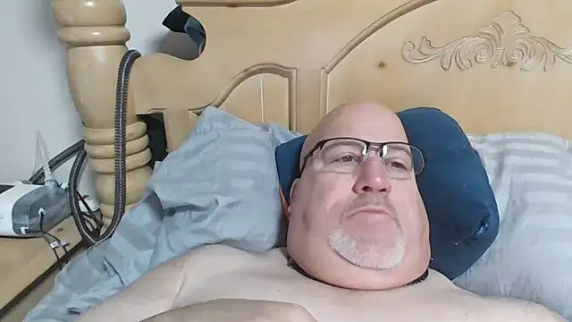 Bigbear0563 online show from January 6, 2026, 3:49 pm