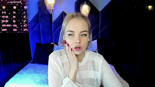 Snapshot of StephanieSweety chatting on February 27, 2025, 7:15 pm StephanieSweety online show from February 27, 2025, 7:15 pm