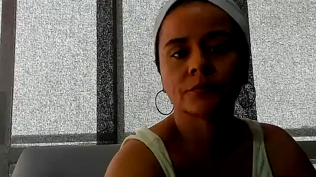 Sami Hotie1 online show from February 5, 2026, 10:03 pm